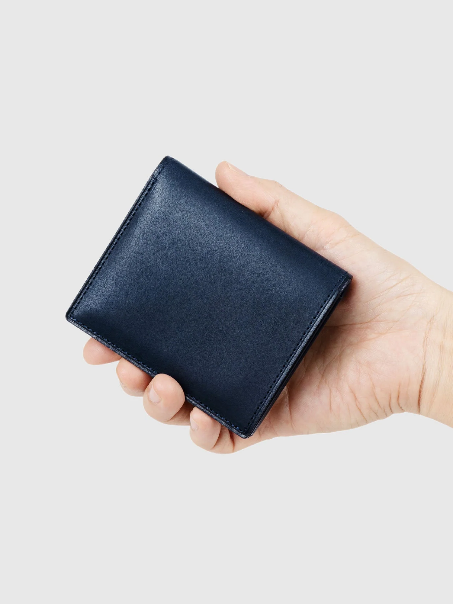 ヌメ 二折財布(スリム) - Image 9