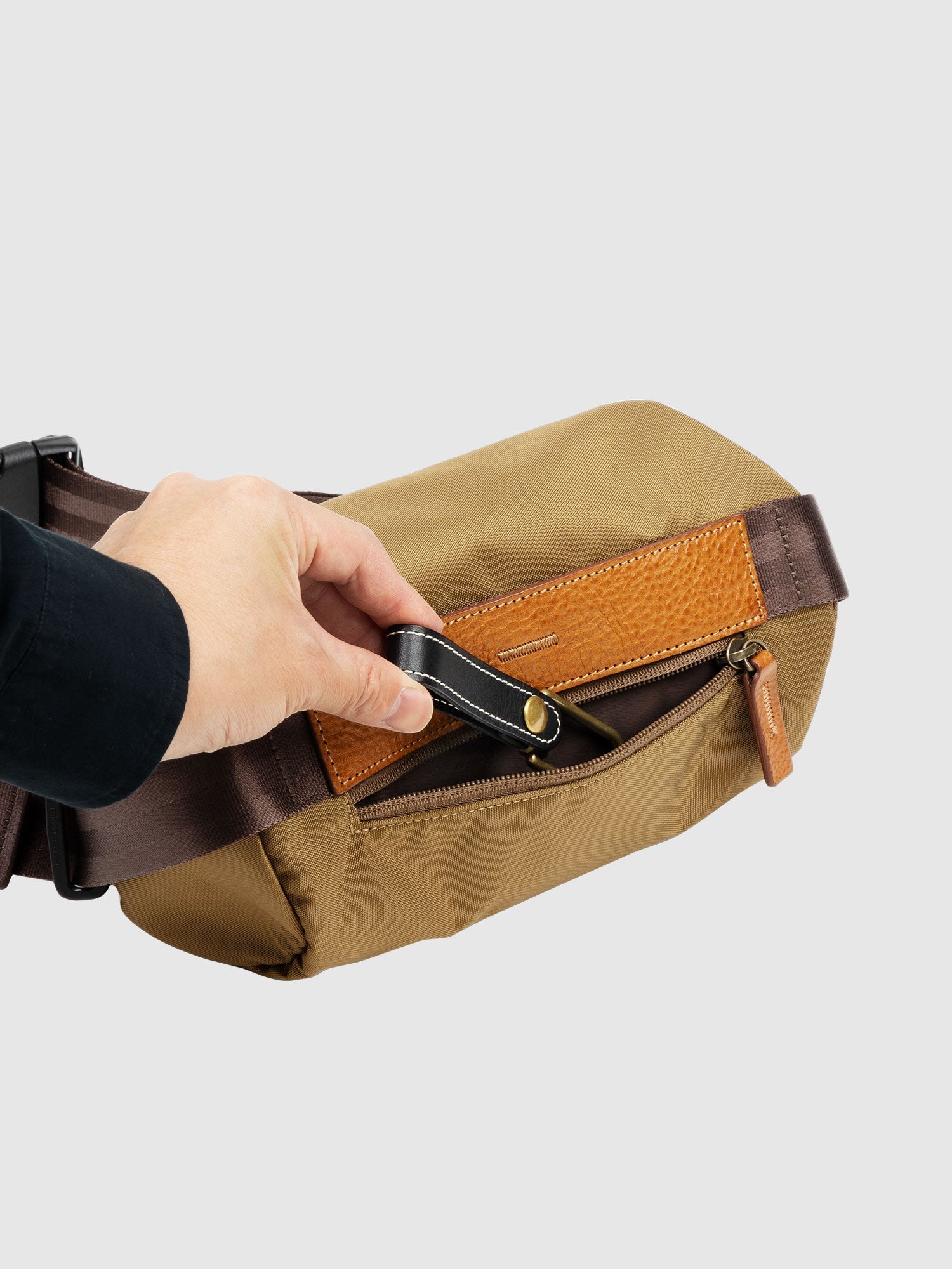 CORDURA® ECO スモールクロスボディバッグ - Image 17