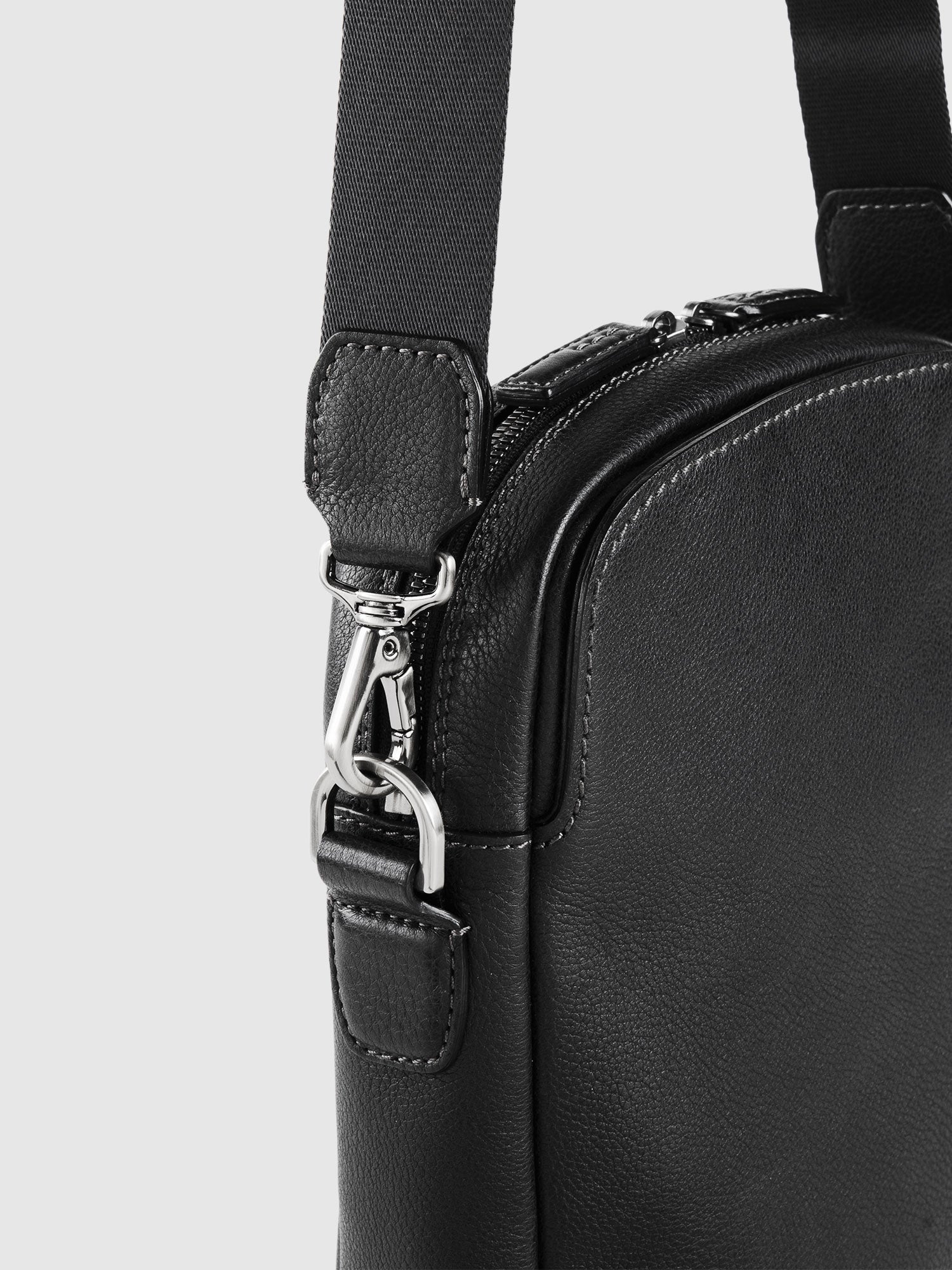 【数量限定色】トーンオイルヌメ ポケットショルダー - Image 18