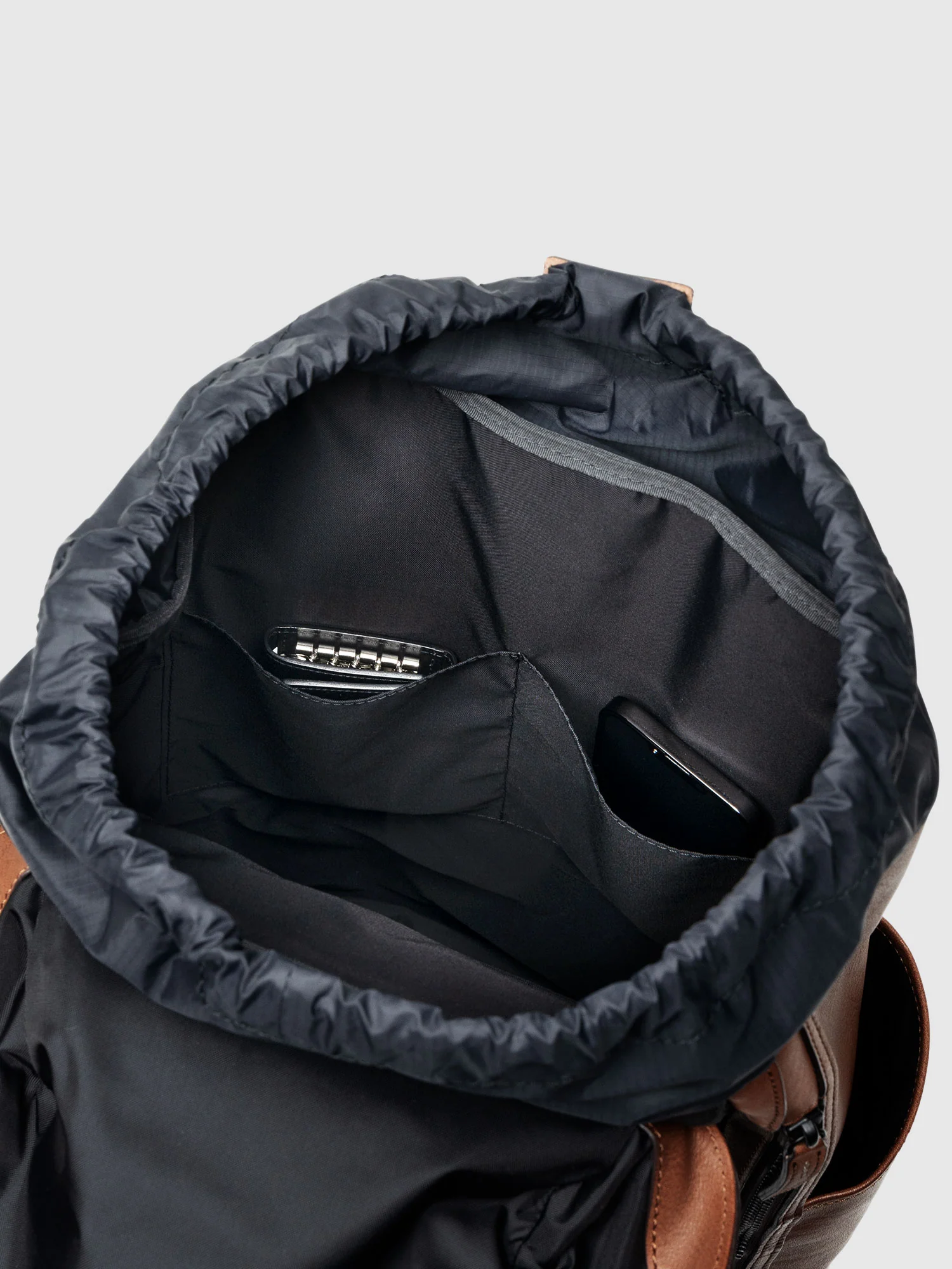 ツインベルトバックパック Large - Image 18