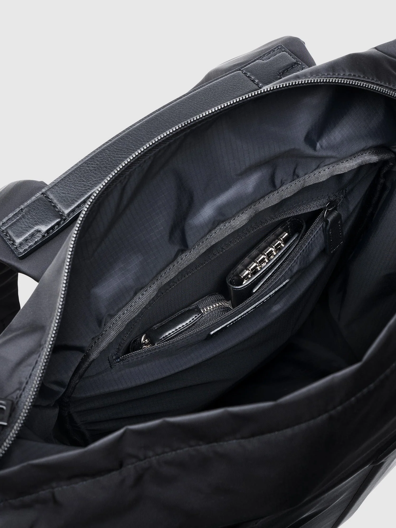 【数量限定型】60周年モデル 60Solid Backpack - Image 15